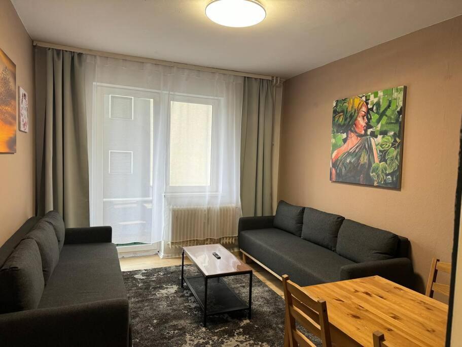 Choice Berlin - Wohnung Fuer Bis Zu 12 Personen Exterior photo